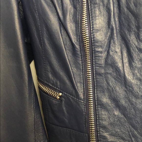 Leather jacket - Picture 3 of 4